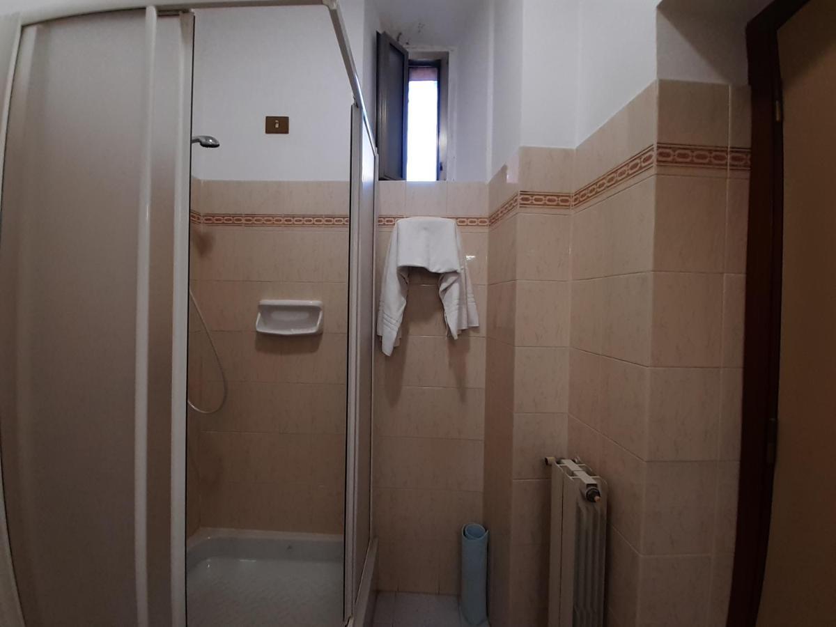 Bed and Breakfast Suore Concezioniste Missionarie - Carmen Salles Roma Exterior foto