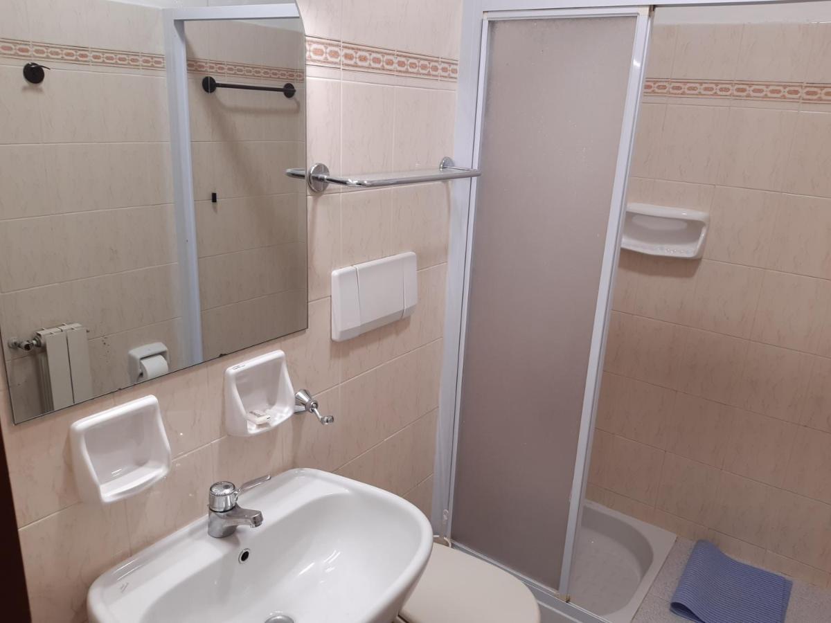 Bed and Breakfast Suore Concezioniste Missionarie - Carmen Salles Roma Exterior foto